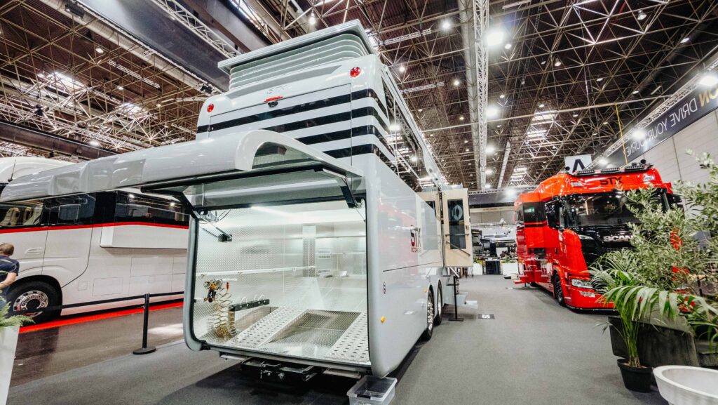 STX Motorhomes CARAVAN