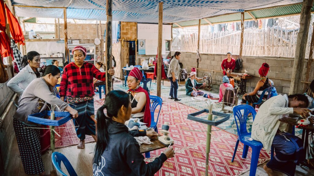 WEAVE/Made51/UNHCR/Ban Mai Nai Soi refugee camp