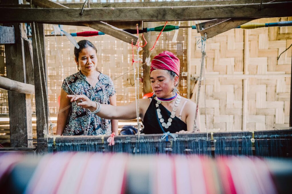 Weave/Made51/UNHCR/Ban Mai Nai Soi refugee camp